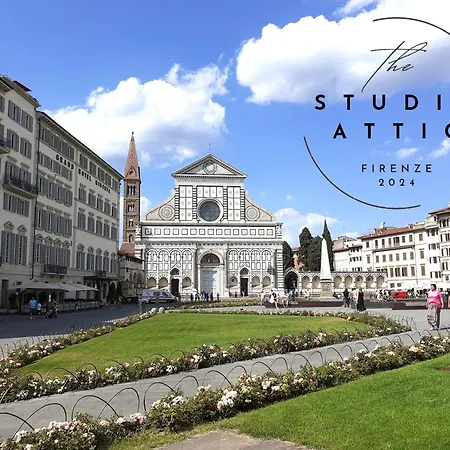 Апартаменты Cozy Attic At Historical Centre Of 5 Mins Smn And 7 Duomo *